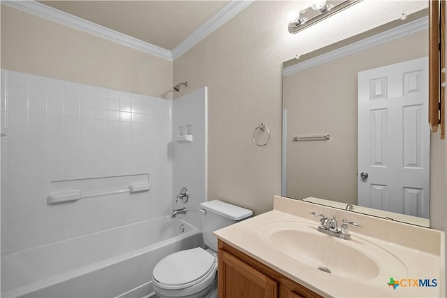 901 Mustang Trl, Harker Heights, TX 76548 - full bathroom with vanity, tub / shower combination, and crown molding