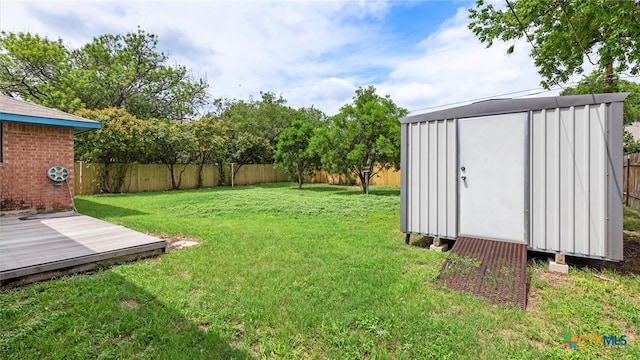 218 Gruene Rd, New Braunfels, TX 78130 - fenced backyard featuring a storage shed and a wooden deck