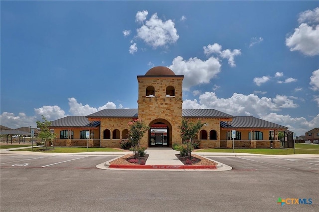 4648 Padula Dr, Round Rock, TX 78665 - view of building exterior with uncovered parking