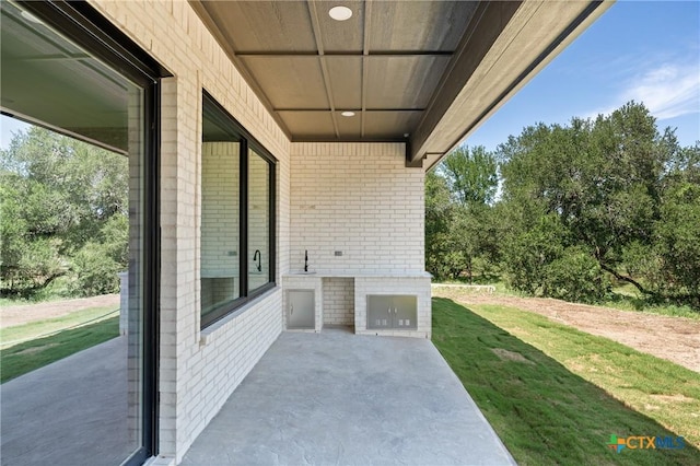 644 Creekside Dr, Belton, TX 76513 - view of patio / terrace with view of wooded area