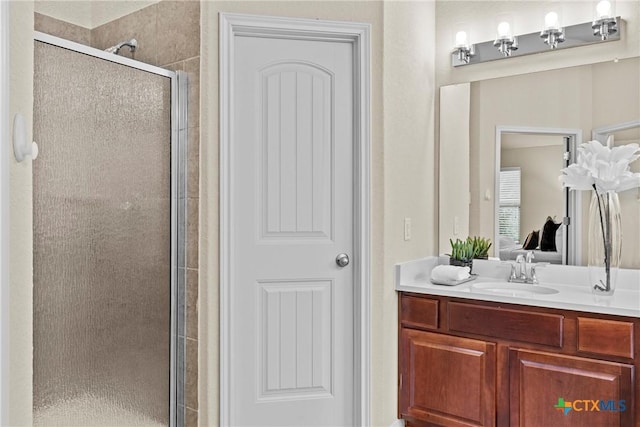 834 Wall St, New Braunfels, TX 78130 - ensuite bathroom with a shower stall and vanity