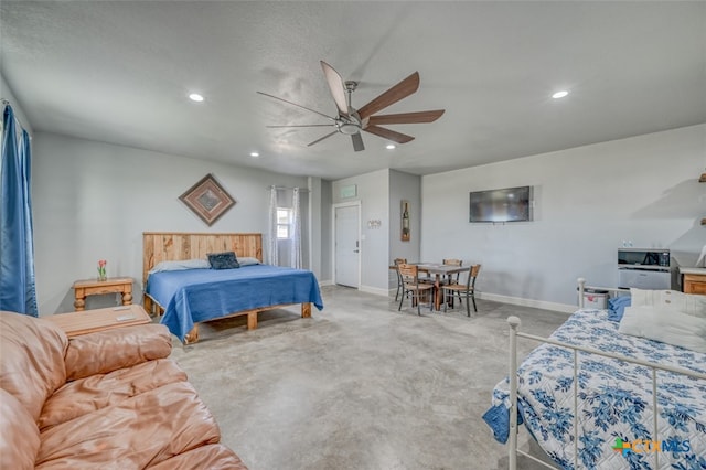 bedroom featuring carpet and ceiling fan