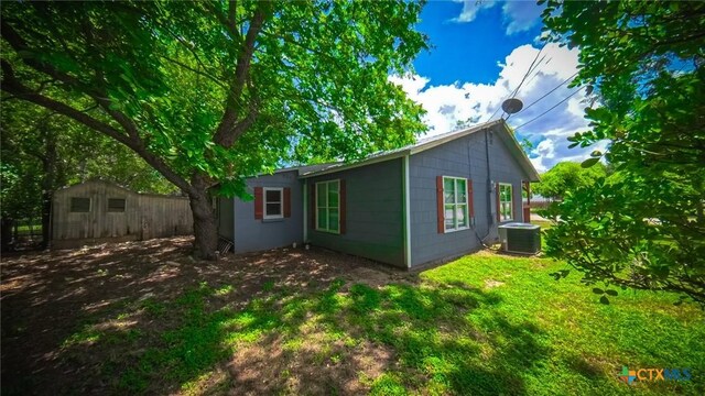 406 7th St, Bandera, TX 78003 - photo 5