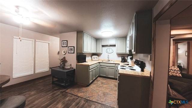 406 7th St, Bandera, TX 78003 - photo 13
