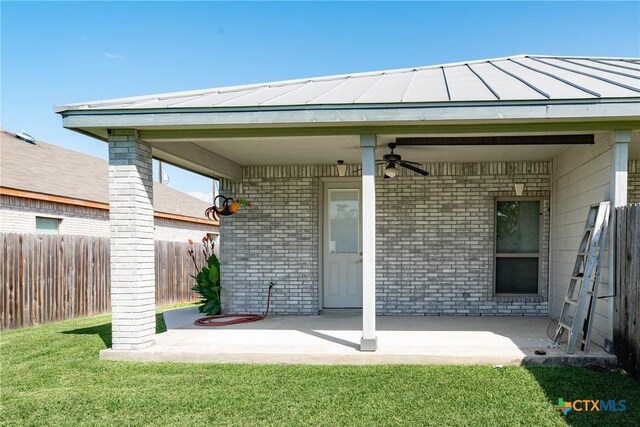 225 Anne Louise Dr, New Braunfels, TX 78130 - view of patio with ceiling fan