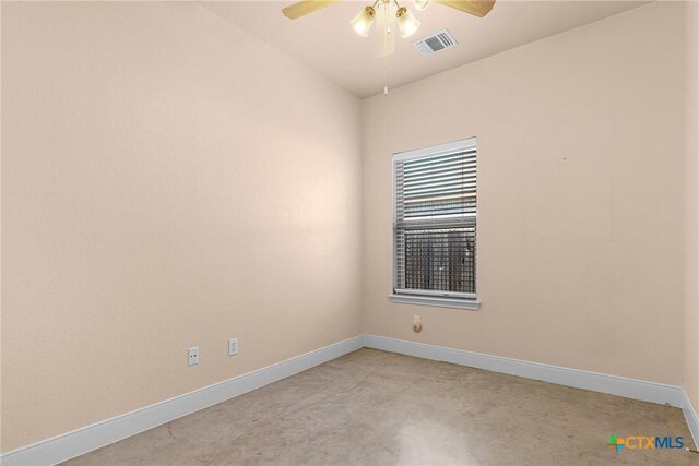 225 Anne Louise Dr, New Braunfels, TX 78130 - spare room featuring ceiling fan and concrete floors