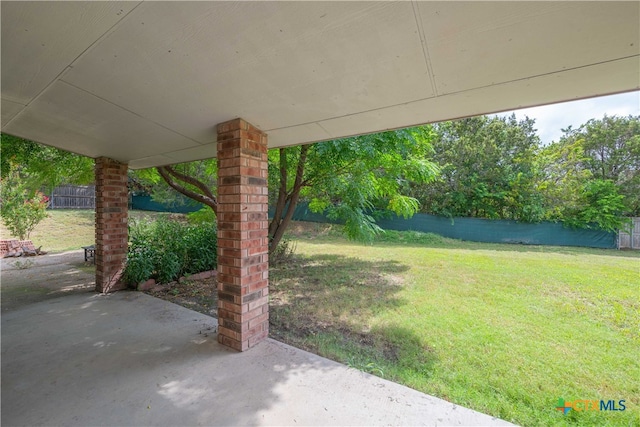 view of yard with a patio