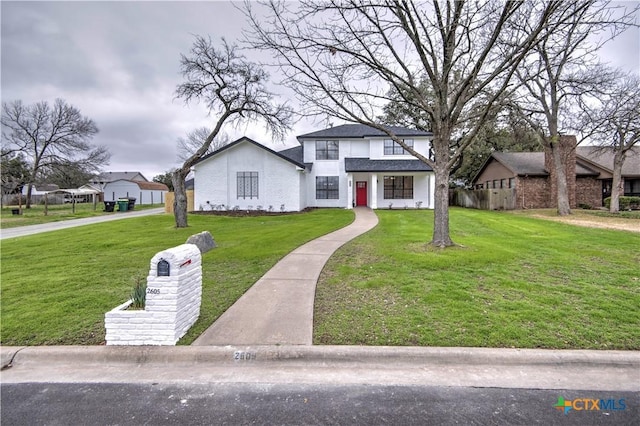 view of front facade with a front lawn