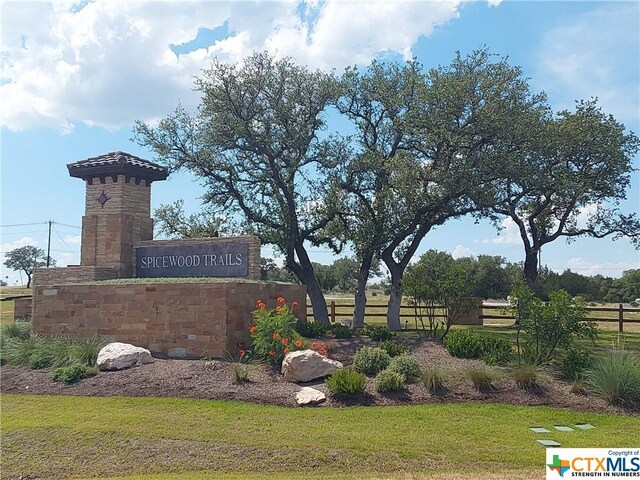 313 Eagle Basin Cir, Spicewood, TX 78669 - photo 14