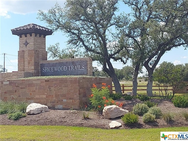 313 Eagle Basin Cir, Spicewood, TX 78669 - photo 15