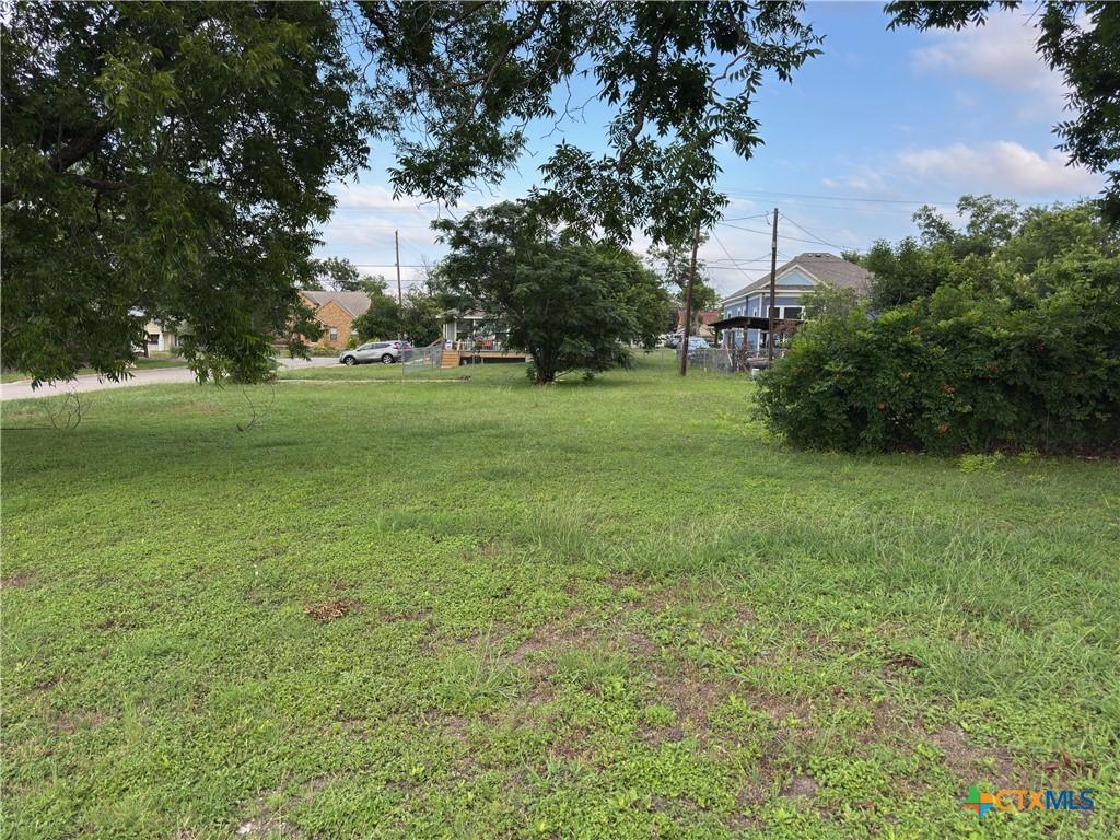 717 N 3rd St, Temple, TX 76501