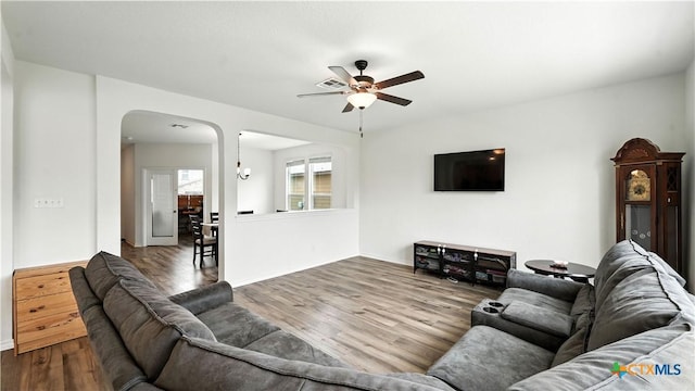 354 Deer Crest Dr, New Braunfels, TX 78130 - photo 4