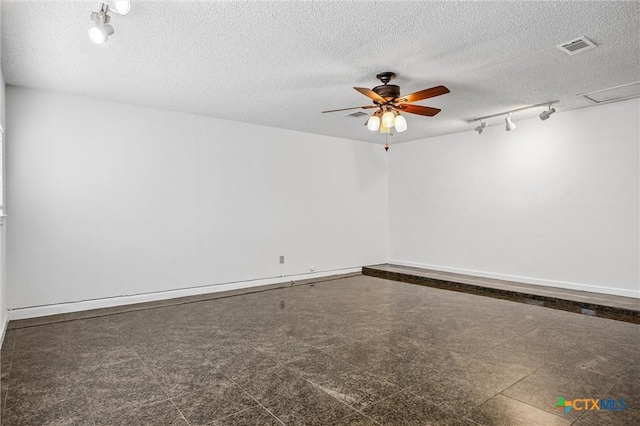 6308 Shadow Bnd, Austin, TX 78745 - photo 22
