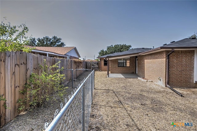 view of yard with a patio