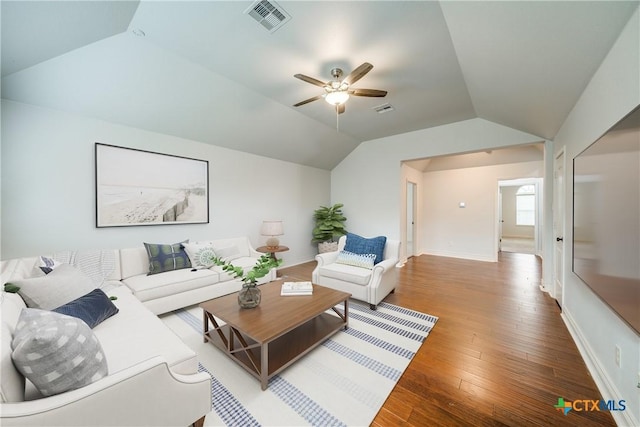 934 Wilderness Trl, New Braunfels, TX 78132 - living room featuring vaulted ceiling, wood-type flooring, a ceiling fan, and baseboards