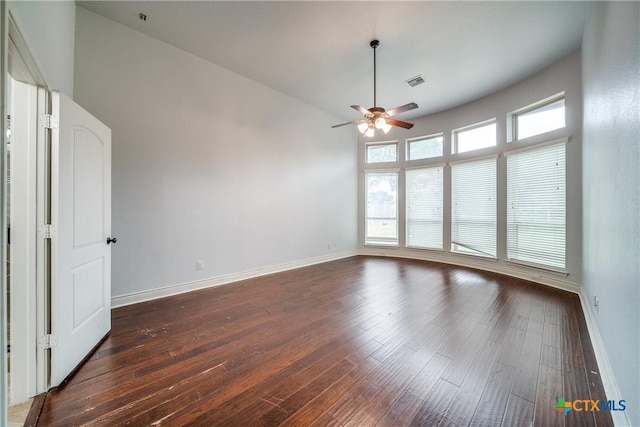 934 Wilderness Trl, New Braunfels, TX 78132 - spare room featuring a ceiling fan, dark wood-style floors, and baseboards