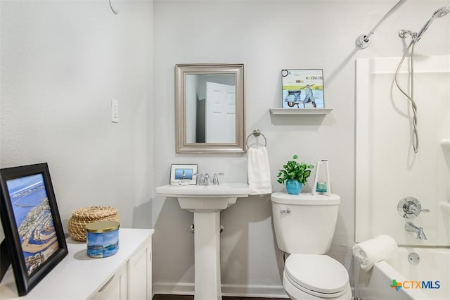 1504 Phyllis Dr, Copperas Cove, TX 76522 - bathroom with toilet and bathtub / shower combination