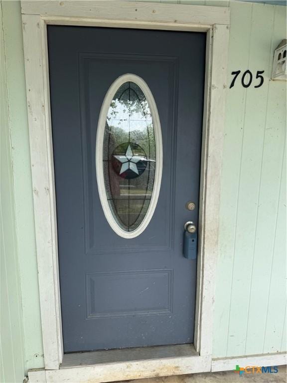 view of exterior entry