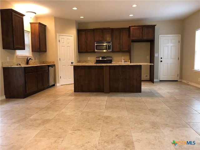 1131 Rocky Ridge Loop, Canyon Lake, TX 78133 - photo 7