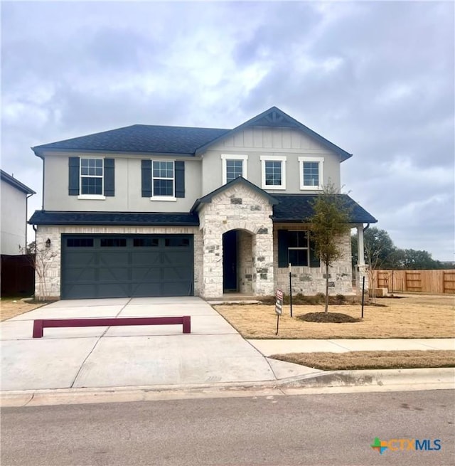 view of front of house featuring a garage