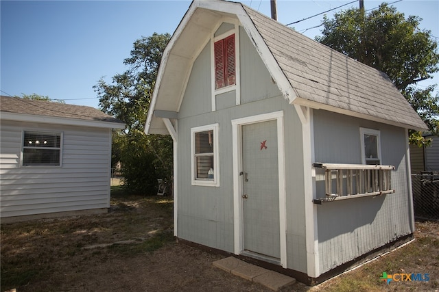 view of outdoor structure