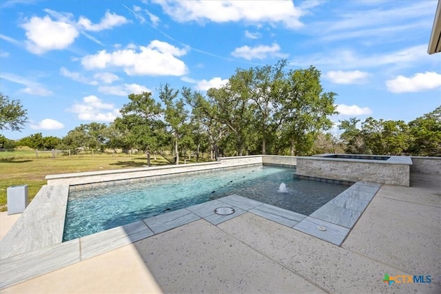292 Scenic Cyn, New Braunfels, TX 78132 - outdoor pool with a lawn, a patio, and an in-ground hot tub