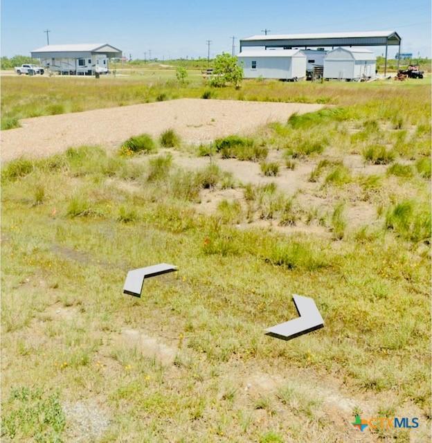 47 Powderhorn Ln, Port Lavaca, TX 77979