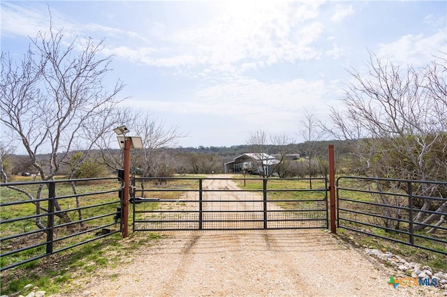 Listing photo 2 for 2477 Old Lehmann Rd, Seguin TX 78155