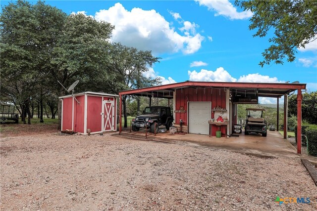 view of outbuilding