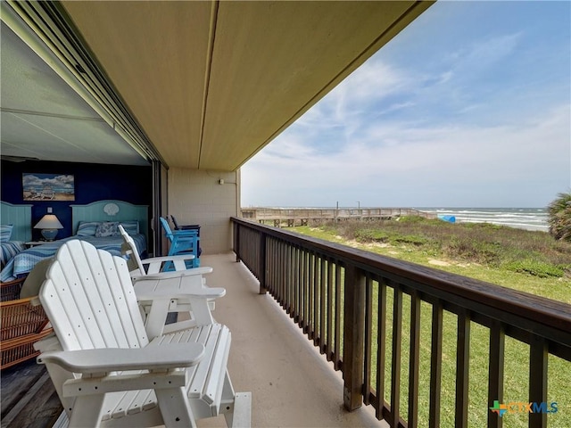 6021 State Highway 361 Unit 108, Port Aransas, TX 78373 - balcony featuring view of water and beach