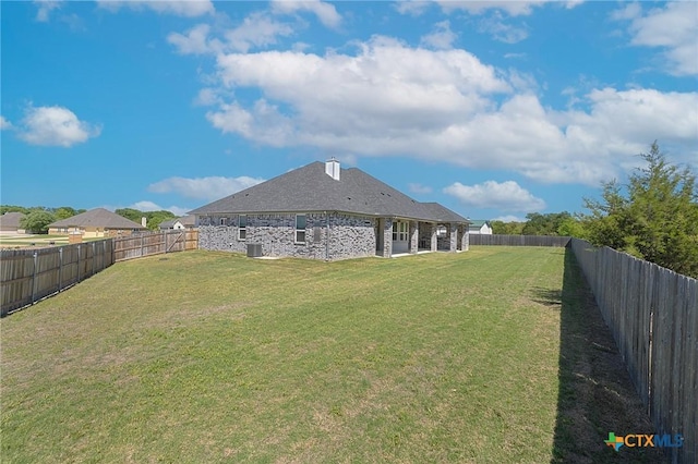 116 Vista De Luna Ln, Belton, TX 76513 - view of yard with central AC and a fenced backyard