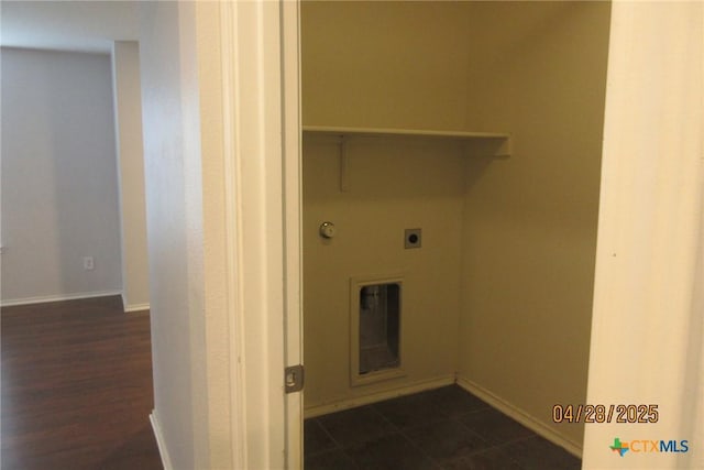 9202 Sage Valley Dr, Temple, TX 76502 - clothes washing area with electric dryer hookup and baseboards