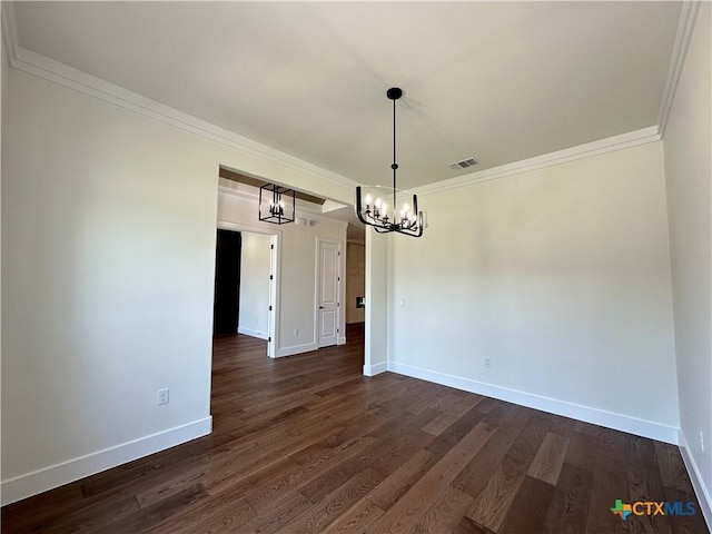 425 Dos Rios Dr, Belton, TX 76513 - unfurnished room featuring a chandelier, baseboards, ornamental molding, and dark wood-type flooring
