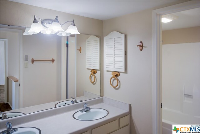 bathroom with vanity