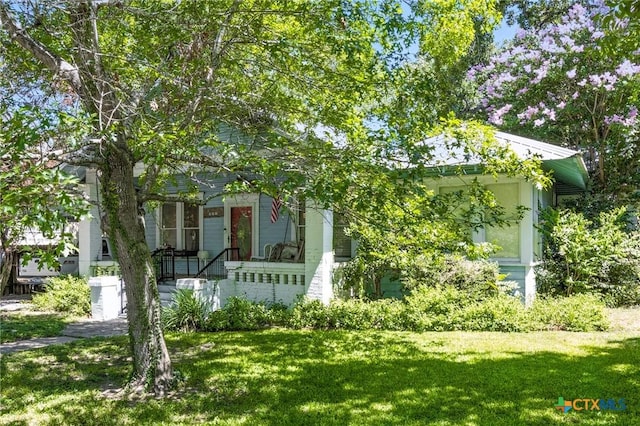 409 E Bowie St, Luling, TX 78648 - photo 2