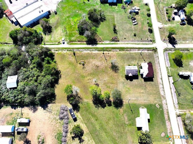 310 W Austin Ave, Seadrift, TX 77983