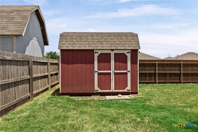 2007 Jefferson Ct, Belton, TX 76513 - view of shed with a fenced backyard