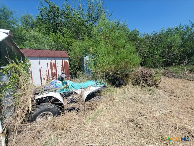 1611 W Broadway Ave, Seadrift, TX 77983 - photo 4