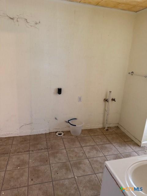 3205 Meadowlane St, Victoria, TX 77901 - bathroom with vanity