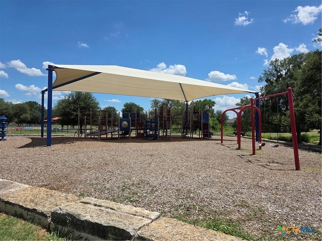 103 Lone Shadow Dr, Harker Heights, TX 76548 - view of community jungle gym