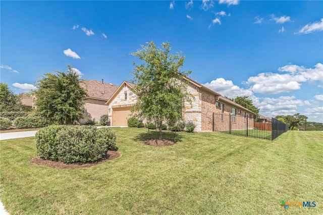 7901 Sunrise Ravine Pass, Lago Vista, TX 78645 - photo 3