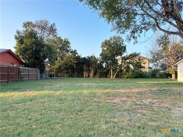 1159 Sycamore St, Seguin, TX 78155 - photo 5