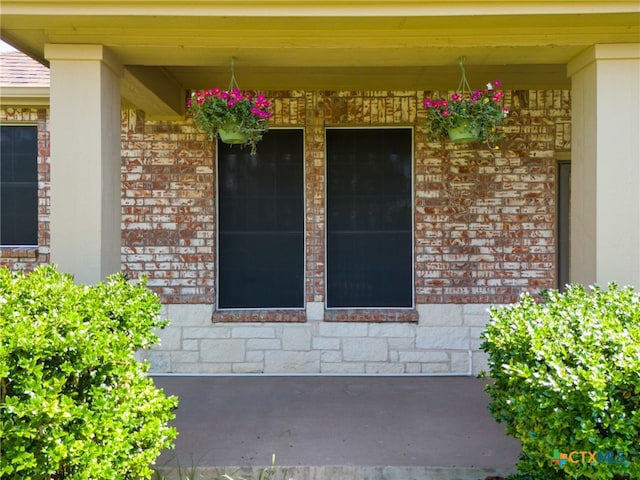 view of exterior entry