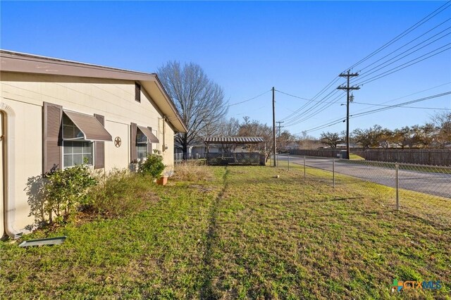 605 W Ash Dr, Johnson City, TX 78636 - photo 18