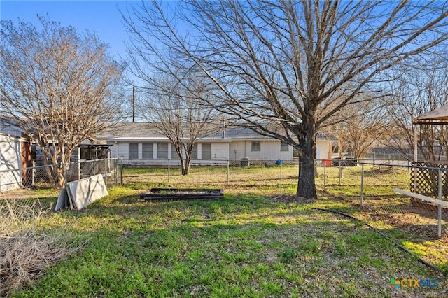 605 W Ash Dr, Johnson City, TX 78636 - photo 15