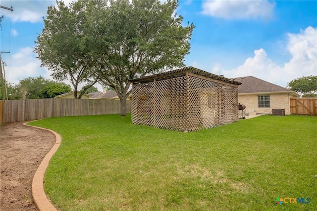 308 Green Gable Dr, Victoria, TX 77904 - view of yard with central AC
