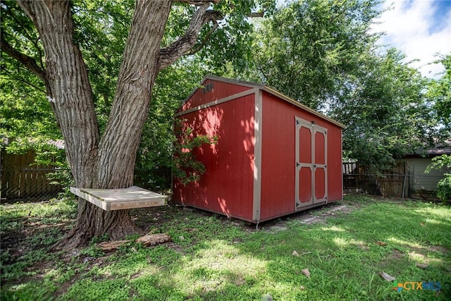 2102 Leon Dr, Port Lavaca, TX 77979 - view of shed