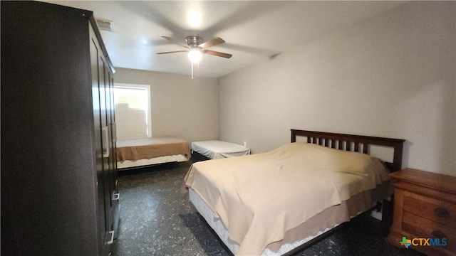 bedroom featuring ceiling fan