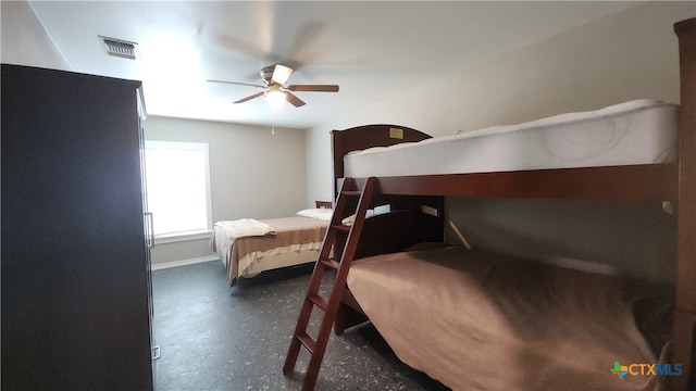 bedroom with ceiling fan