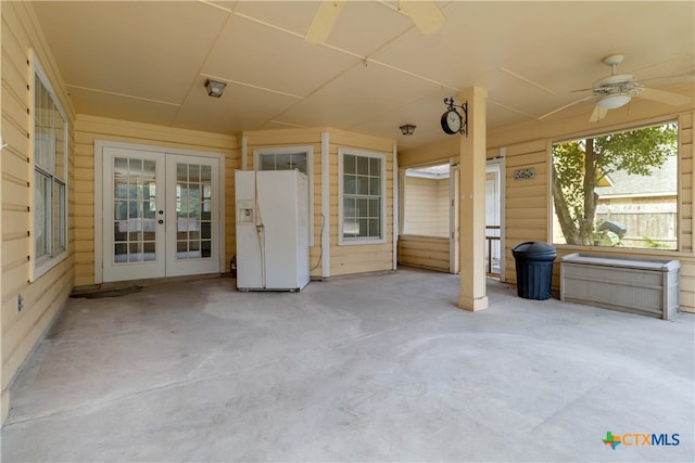 view of patio / terrace with ceiling fan